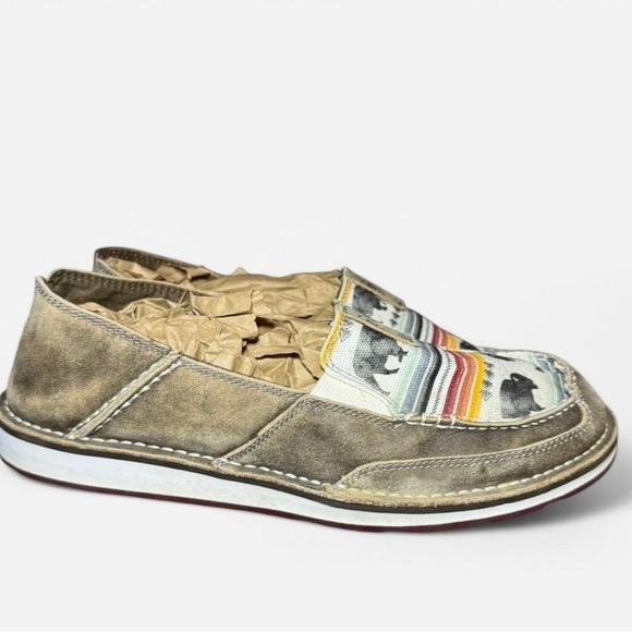 Ariat Slip-On Suede Cruiser Shoes with Buffalo Print - Picture 3 of 7